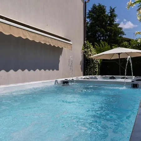 Willa Gigi By Guide *