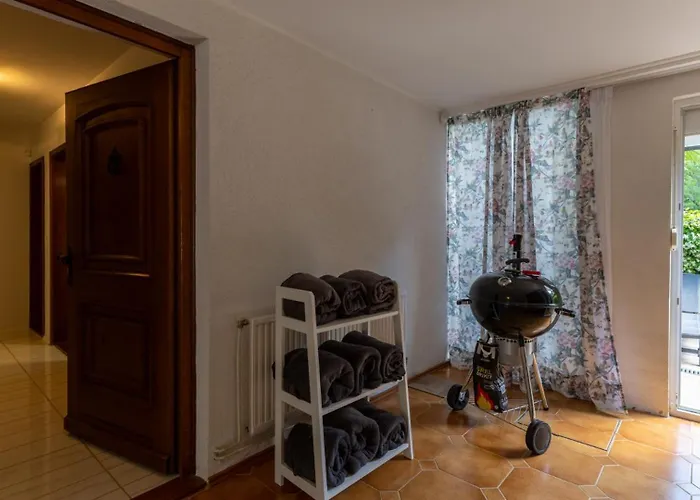 빌라 Gigi By Guide *